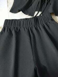 Conjunto minimalista casual en verde: chaleco con lazada y shorts holgados, estilo fresco y versátil para diario - Negro - Ver 4