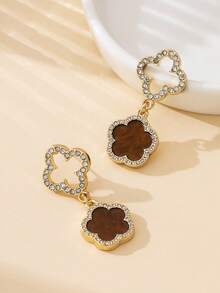 1 Pair Luxury Elegant Shiny Hollow Four-Leaf Clover & Five-Leaf Clover Pendant Earrings, Suitable For Summer Beach Wear - Brown - View 4