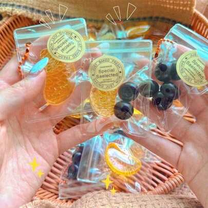 1pc Sweet Fruit! Blueberry Soft Plush Toy, Best Companion Stress Relief. Release Blueberry Magic, Fruit Soft Plush Toy, Anytime Anywhere!, ADHD, Squishy Soft Toy