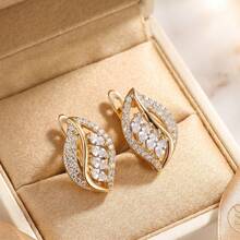 1 paire de boucles d'oreilles clips de luxe en forme de goutte d'eau avec pierres décoratives multicolores et œil de cheval, incrustées de zircone cubique synthétique brillante, style feuille ajourée, boucles d'oreilles de mariage, cadeau d'anniversaire et de fête, convient aux femmes élégantes et professionnelles, approprié pour les mariages, les galas, les anniversaires et les occasions professionnelles - Doré - Voir 19