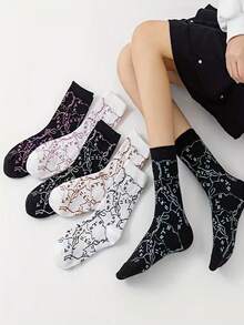 6 Pairs Women's Cute Cat Print Mid-Calf Socks, Soft Comfortable Breathable Casual Crew Socks, Black & White Line Art Cartoon Pattern, All-Season Everyday Wear, Gift Idea - Black and White - View 4