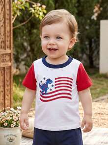 Camiseta informal para bebé niño del 4 de julio con estampado de dinosaurios y bandera estadounidense, cuello redondo y manga corta, ideal para el verano. - Blanco - Ver 6