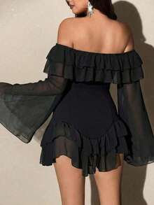 Vestido mini de manga larga con volantes y mangas acampanadas, de talla grande, elegante, romántico y sexy, con parches en blanco y negro, de gasa fluida y con hombros descubiertos, para primavera/otoño - Negro - Ver 2