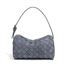 Bolso cilíndrico tejido de cuero esmerilado de diseño original para otoño e invierno, bolso de hombro y axila de alta gama, bolso de mano tipo almohada, bolso para cámara. Bolso tote de cuero genuino mexicano Kamel Reina para mujer, grande y duradero. - Y2322# Chocolate - Ver 8