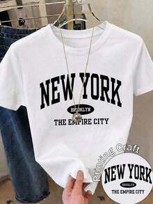 Camiseta de manga corta para mujer, estilo casual, con estampado gráfico de Nueva York, cuello redondo, corte regular, de poliéster con ligera elasticidad para estilo urbano y de ocio. - Blanco - Ver 2