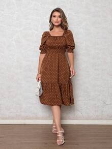 Women's Purple Midi Dress With Polka Dots, Square Neckline And Short Puff Sleeves, A-Line Silhouette, Gathered Detail, Ruffled Hem And Frill Design. - 咖啡棕 - 查看 8