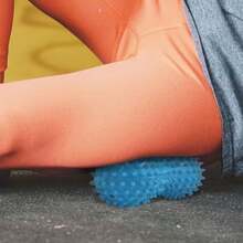 Bóng massage yoga hình hạt đậu, dùng để massage sâu, thư giãn cơ vai, cổ và lưng, giảm căng thẳng vùng cổ, dụng cụ tập thể dục bóng yoga thiết yếu. - Nhiều màu - Xem 7