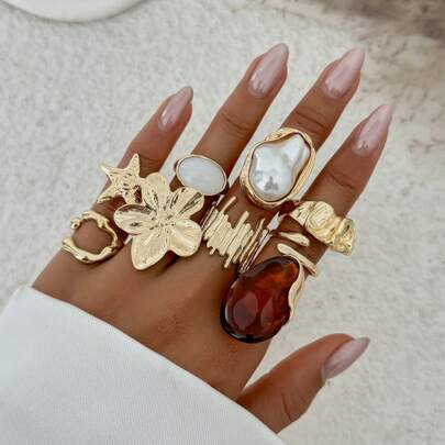 Bộ 9 chiếc nhẫn kim loại kiểu dáng cổ điển phóng đại chủ đề đại dương hình sao biển, nhiều họa tiết trang trí, bộ nhẫn hoa và ngọc trai giả thanh lịch, phù hợp cho phụ nữ đeo hàng ngày và dự tiệc, quà tặng cho người lớn tuổi và bạn bè vào các dịp lễ.