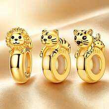 Set Of 1 Silver-Plated Gold-Tone Rubber Stopper Clasps Featuring Small Tiger, Leopard, And Lion Designs. Original Sporty Design Suitable For DIY Bracelets And Necklaces. Exquisite Zirconia-Embellished Pendant Chains And Accessories For Creating Unique Jewelry. Vibrant Sports Fan Theme, Perfect For Both Crafting Projects And Everyday Wear. - Gold - View 1