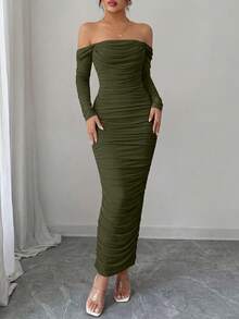 PRETTYGARDEN Womens  Fall Long Sleeve Maxi Dress Off Shoulder Mesh Ruched Bodycon  Long Wedding Guest Christmas New Years Valentine Vacation Dresses For Women Elegant - 軍綠色 - 查看 4
