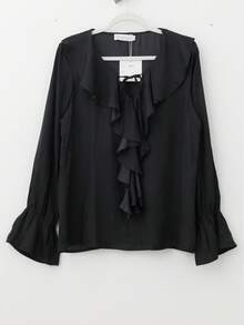 Blusa Elegante con Volantes en Cascada y Puños Elásticos. - Negro C8093 - Ver 7