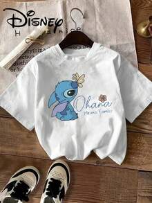 Disney Stitch Holding A Butterfly Cartoon Character With Purple Floral Decoration And "Ohana Means Family" Handwritten English Slogan, Disney Summer New Short-Sleeve T-Shirt For Women, Casual Fashion Printed T-Shirt For Ladies - 白色 - 查看 1