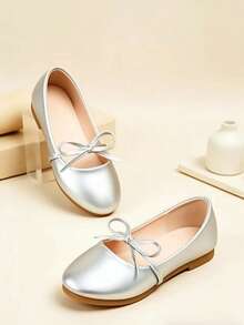 1 par de zapatos de niña tipo Mary Jane plateados, con diseño de lazo elegante, fácil de poner y quitar, adecuados para fiestas, festivales y ocasiones casuales, para todas las estaciones - Plateado - Ver 12