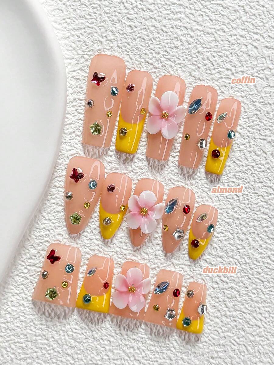 10Pcs Sweetheart Color Block Style Handmade Nail Art Set,Unghie Press On,Butterflies, Stars,DiamondsFive Petal Flower ,Yellow Nail Polish,Includes Nail Tools,3 Sizes Available,Almond Nails , Duck Nails,Coffin Nails For Party, Dance, Daily Wear. - 彩色 - 查看 1
