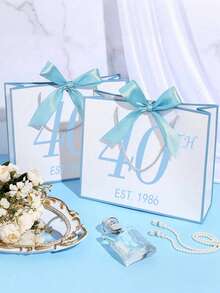 Bolsas de regalo conmemorativas del 30/40/50/60/70 aniversario, bolsas de regalo blancas con bordes y asas azules, bolsas de regalo de papel, bolsas de compras, bolsas de regalo con cintas de lazo azul, bolsas de regalo de bienvenida con cintas de lazo, bolsas de regalo de papel conmemorativas del cumpleaños con cintas de lazo - Multicolor - Ver 2