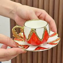 Set de tasse à café et soucoupe en céramique vintage avec motif géométrique doré embossé et peint à la main, service à thé en céramique de style européen de luxe avec motif embossé asymétrique, service à thé arabe élégant, convient pour le café, le cappuccino, le latte, le lait, les tasses à thé aux fleurs, la Saint-Valentin, le cadeau de l'Aïd al-Adha, cadeau de mariage - (80 ml), souvenir de remise des diplômes, couleur rouge/bleu/noir doré - Multicolore - Voir 15