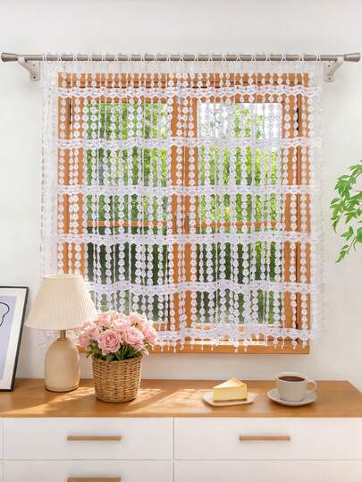 1 chiếc rèm voan thêu hoa trang nhã, thiết kế thoáng khí, kích thước 300*120cm và các kích thước khác có sẵn, kiểu túi luồn thanh treo, phong cách Bohemian, phù hợp cho nhà bếp, hành lang và phòng trẻ em.