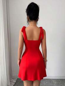 Vestido mini ajustado de línea A con decoración de lazo y perla, de unicolor y elegante moda para mujer - Rojo - Ver 2