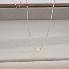 1pc S925 Sterling Silver Low-Allergy Fine Chain Necklace - Anti-Oxidation Minimalist Chain, Suitable For Sensitive Skin, Perfect For Daily Wear And Layering On Special Occasions - White - View 4