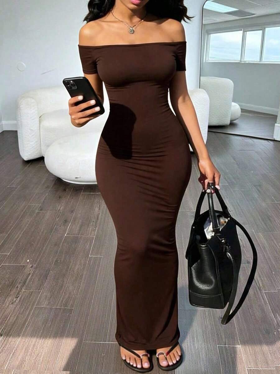 Vestido elegante de unicolor con hombros descubiertos y mangas cortas ajustado para mujer - Cafetería - Ver 1