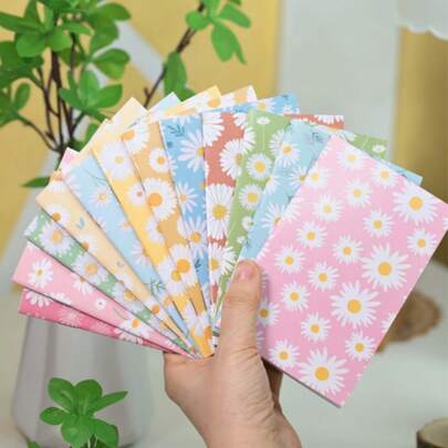 Sổ tay bỏ túi họa tiết hoa cúc mùa xuân (1/4/8 cuốn) - Có dòng kẻ, gáy bền chắc, màu sắc ngẫu nhiên, quà tặng học sinh nhân dịp tựu trường, sổ ghi nhớ tiện dụng.