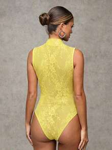 Body entero sin mangas de piel sintética PU para mujer, diseño cuello alto con fruncidos cruzados, estilo gótico elegante ideal para otoño y Halloween - Amarillo - Ver 2