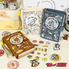 TOM AND JERRY. 1本粘性毛毡笔记本，封面图案为汤姆猫、杰瑞鼠、斯派克狗等经典童年动画角色，卡通工艺品新奇小册子，圣诞礼物，适合粉丝、家人、朋友、办公室成年人、学生返校季[官方授权] - A - 查看 11