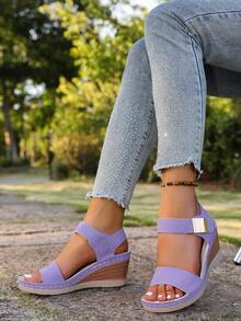 Plus Size Women's Retro Solid Color Buckle Platform Wedge Sandals,Summer Sandals - Purple - View 3