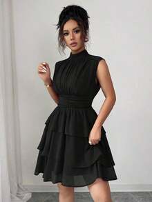 Vestido corto italiano de mujer de gasa con cuello pequeño, cintura recogida, volantes en el bajo y sin mangas, para uso casual, viajes, tardes de té, en colores lisos, para primavera/verano - Negro - Ver 6