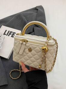 Autumn/Winter New Fashion Classic Solid Color Square Grid Bag, Diamond Pattern Square Bag, Handbag, Zipper Closure Design Shoulder Bag, Metal Buckle Decor Design Shoulder Bag, Suitable For Travel, Shopping, Party, Date - White - View 9
