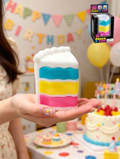 Schylling Peace O Cake - 感官挤压玩具 - 一款柔软、温和、可爱的感官玩具，旨在缓解焦虑。适合作为派对礼物或促销品，能有效减轻焦虑。适用于户外空间和办公环境。成人轻便减压产品 | 创新放松工具，绝佳生日礼物