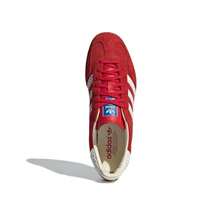 Adidas حذاء رياضي أديداس أوريجينالز غزال إندور للجنسين، إصدار محدود من الجلد، بتصميم كلاسيكي عصري منخفض، باللونين الأحمر والأبيض (IF1808) - الأحمر والأبيض - مشاهدة 6