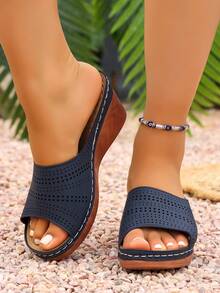 Women's Summer Casual Versatile Commuting Slip-On Sandals, Simple & Generous Open Toe Perforated Vamp Platform Mules With Polka Dot Textured Insole - Blue - View 1