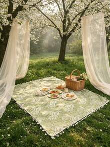 1pc Oversized Outdoor Picnic Blanket, Made Of High-Quality 100% Polyester Fabric, Elegant Green Leaf Print Design With Fringed Decor, Soft & Durable Foldable, Suitable For Forest Camping, Beach Vacation, Backyard Picnic And Family Gathering, Portable Decorative Camping Mat - Color - View 5