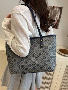 New Arrival Lightweight Luxury Versatile Women Shoulder Bag & Handbag - Blue - View 6