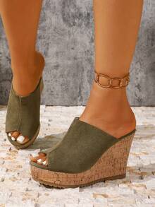 Sandal Selop Wanita Model Eropa dan Amerika dengan Hak Wedges dari Gabus dan Sol Tebal, Model Slip-On. - Hijau - View 4