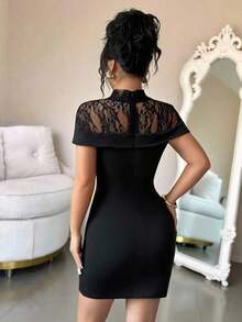 Vestido romántico de carnaval con parches de encaje y cintura asimétrica para mujer, vestido corto elegante negro, vestido de vacaciones, conjunto de oficina de lujo, adecuado para el trabajo, uso diario, fiesta en la piscina, invitado de boda, cita nocturna - Negro - Ver 2