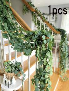 1/3/4 piezas, 180cm Corona artificial de eucalipto con rosas blancas, corona de flores de rosa falsa y follaje para invierno, decoración navideña, boda, fiesta en el hogar, centro de mesa, corona para puerta DIY, Navidad, decoración de habitación, fiesta temática de oficina, decoración del hogar para días festivos, regalo, cumpleaños, graduación, decoración navideña, corona - blanco y verde - Ver 11