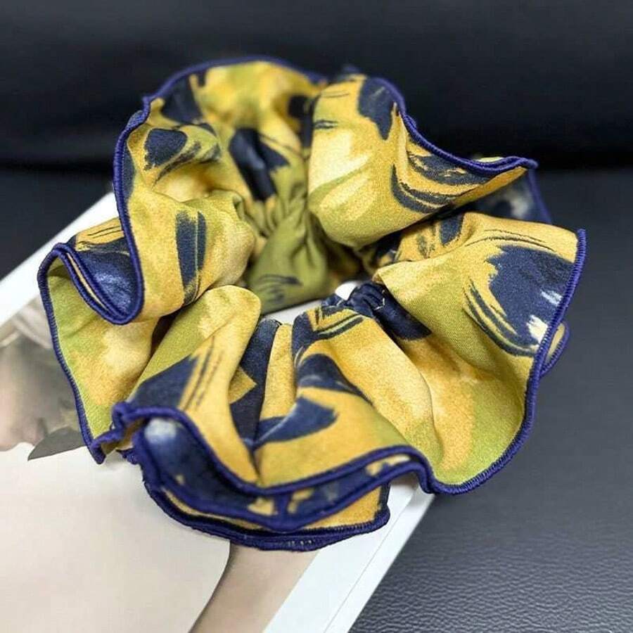 Retro French Ink Painting Style Hair Scrunchie, Niche Elegant Hair Tie, Hair Accessory - Multicolor - View 1