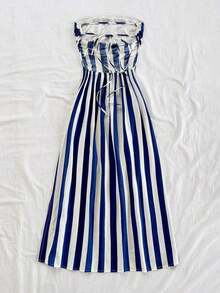 Vestido largo con corte evasé, estampado de rayas verdes y blancas, con diseño de tirantes al cuello y espalda descubierta, con cintura anudada, para vacaciones en una isla tropical - Azul y blanco - Ver 2