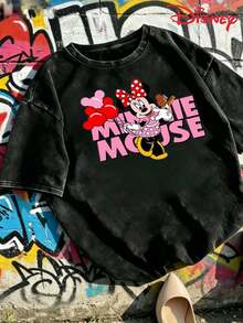 Disney Camisetas casuales de algodón negro con estampado Joker para mujer, con el icónico lazo rosa y blanco de lunares y un diseño retro, adornadas con globos rojos de Mickey Mouse y pequeños elementos decorativos de postres. Se recomienda elegir una talla más pequeña. - Negro - Ver 1