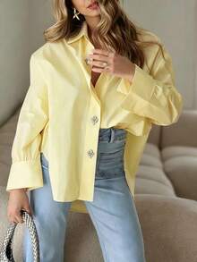 Camisa blanca elegante de poliéster de unicolor, corte holgado, con botones delanteros y adornos de strass, adecuada para vacaciones de primavera/verano, amarillo - Amarillo - Ver 2