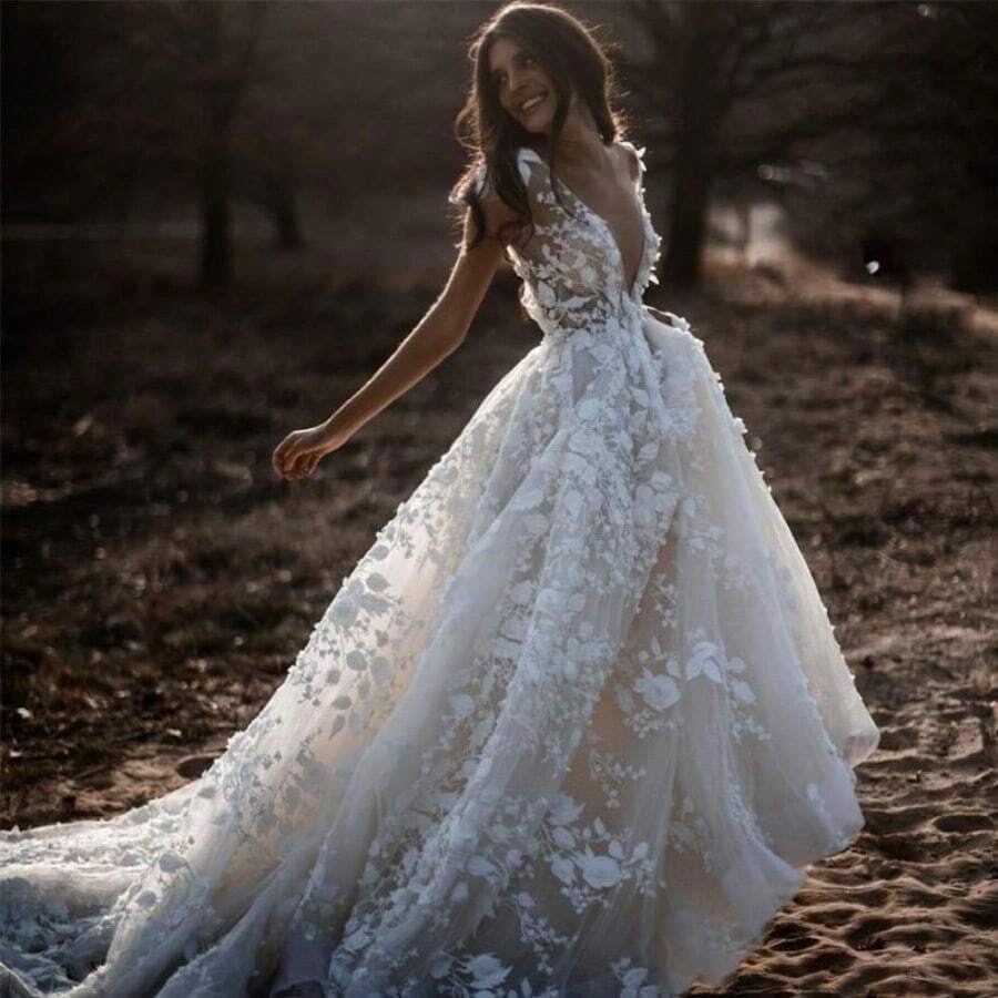Women's Elegant Lace Deep V-Neck Wedding Dress, Romantic Bridal Gown With Flared A-Line Skirt, Formal Evening Party Dress, Perfect For Dating, Banquet, Travel, Birthday, Celebration, Vacation, Prom, Special Occasions - 白色 - 查看 1