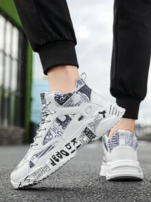 Zapatos deportivos casuales de hombre con bloqueo de color negro y blanco, estampado aleatorio de retazos, moda de nicho con letras de graffiti, cómodos tenis con cordones y amortiguación para correr, para parejas - en blanco y negro - Ver 7