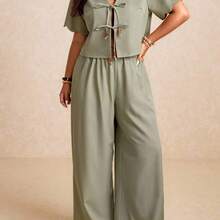 Elaquor Plus Size Women Floral Print Front Tie Short Sleeve Shirt And Wide Leg Pants 2 Pieces Set Resort Wear Women Vacation Outfit Women Bohemian Outfit For Women Casual Summer Outfits Women's Coordinated Set - Albaricoque - Ver 4