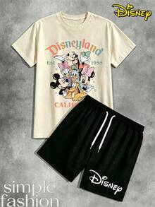 Disney Mickey, Minnie, Donald Duck, Daisy, Goofy, And Pluto "Disneyland Est 1955" Print, With A Street Feel That Directly Fills The Round Neck Short Sleeved Casual T-Shirt And Drawstring Waist Shorts Set As A Boyfriend Gift, Suitable For Outings, Vacations, And Comfortable Wear - Quả mơ + Màu đen - Xem 2