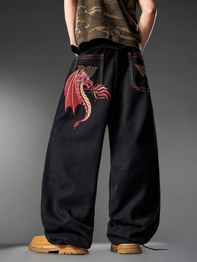 Quần jeans nam màu đen thêu họa tiết phong cách đường phố Hồng Kông, thiết kế đường chỉ tương phản, kiểu dáng thời trang và cá tính, quần ống rộng thoải mái dễ phối đồ cho mọi mùa.