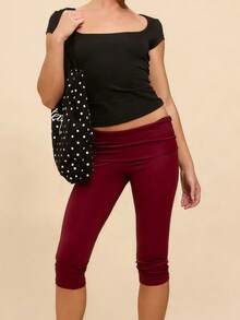 Womens Low Rise Capri Pants Fold Over Waistband Solid Color Slim Fit Cropped Pants Trousers - Burdeos - Ver 4