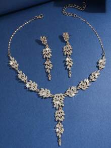 Elegant Gold-Tone Transparent Crystal Jewelry Set, Includes Tassel Necklace And Pendant Earrings, Suitable For Weddings And Galas - Gold - View 3