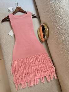 2026 Spring/Summer New Women Knit Dress, Casual Vacation Sleeveless Fringed Knit Dress, Textured Fringe Hem Design, Suitable For Beach, Date, Birthday Party, Sweet Standalone Or Layered Wear - Baby Pink - View 2